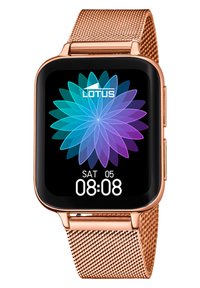 Orologio intelligente in oro rosa con un quadrante quadrato che mostra un design floreale colorato, la data e l'ora. Il cinturino in maglia metallica offre texture e durata.