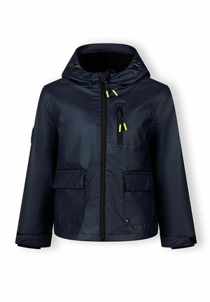 Veste imperméable à capuche bleu marine avec fermeture éclair avant, poche zippée sur la poitrine, deux poches à rabat et poignets réglables à scratch, conçue pour les enfants.