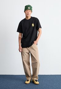 Carhartt WIP UNISEX ciemnozielony