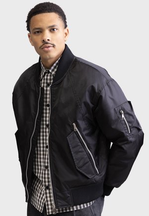 Redefined Rebel MATTHEW JACKET BOXY FIT - Bomber-jakk - black