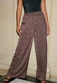 Next FIT - CRINKLE POLKA DOT WIDE - Tygbyxor - burgundy red ecru cream
