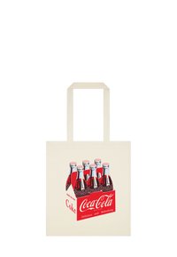 Sac en toile de coton présentant un graphisme rétro de Coca-Cola en rouge et blanc, affichant des bouteilles en verre regroupées sur un fond crème.