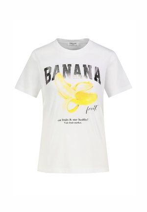 Weißes T-Shirt mit einem Bild einer geschälten gelben Banane und dem Text "BANANA fruit. Iss Obst und bleib gesund! Besuche den Obstmarkt."