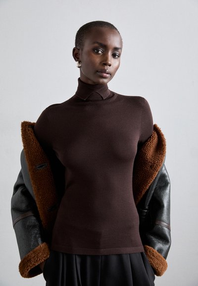 Tiger of Sweden AMINHA - Striktrøje - dark chokolate