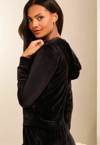 Lipsy REGULAR FIT HOODIE - Cipzáras pulóver - black