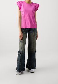 Selected Femme Triko s potiskem - pink