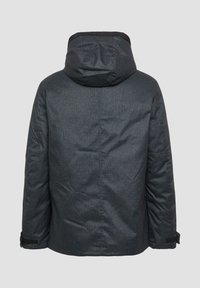 Czarna, teksturowana zimowa kurtka z kapturem, z zamkiem błyskawicznym z tyłu i regulowanymi mankietami. Prosty, funkcjonalny design bez ozdób.