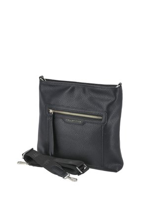 Czarna, teksturowana skórzana torebka na ramię z przednią kieszenią na suwak, odpinanym paskiem na ramię i srebrnymi okuciami, marka "Fraulein Frida."