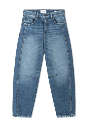 Jean en denim bleu, taille haute, jambes droites, effet délavé, cinq poches et coutures visibles le long des jambes.