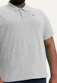 Levi's® Plus Polo - medium grey heather