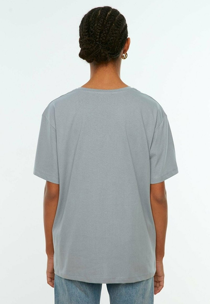Damen T-Shirts | Trendyol T-Shirt basic grey/grau - ER38603 Damen T-Shirts | Trendyol T-Shirt basic grey/grau - ER38603