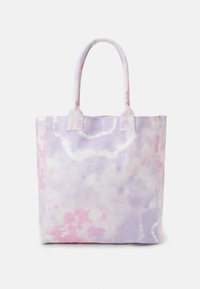 Sac fourre-tout tie-dye aux tons pastel violet et rose. Fabriqué en tissu doux avec deux anses solides et un design minimaliste.