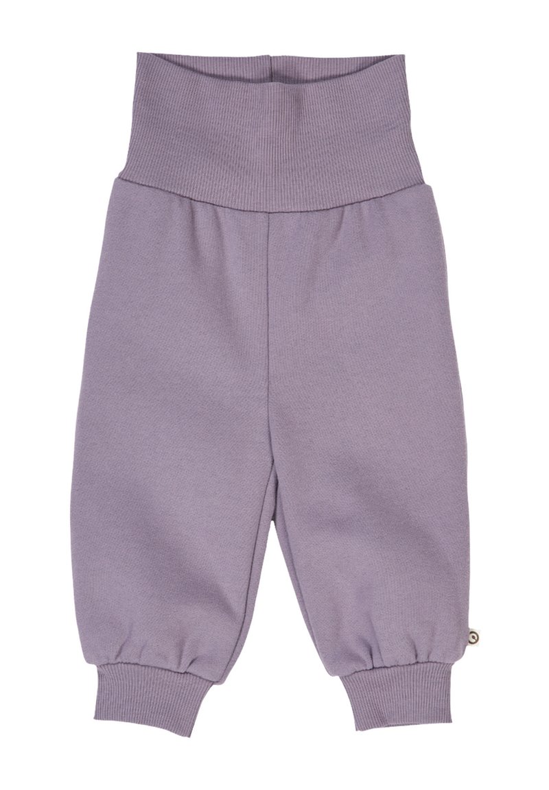 Paarse babybroekjes met een brede ribbelband en ribbelmanchetten, gemaakt van zachte, gestructureerde stof, ontworpen voor comfort en flexibiliteit.