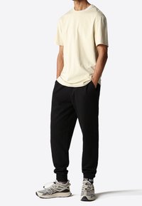 The North Face Camiseta estampada - beige