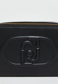 LIU JO OVER - Schoudertas - black