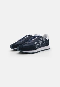 EA7 Emporio Armani VINTAGE UNISEX - Sportcipő - navy/white/navy eagle