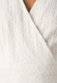 YAS YASVILMA WRAP DRESS - Dnevna obleka - star white