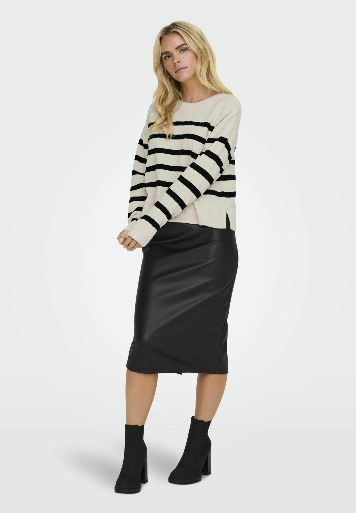Knitted ONLELLY Knitted