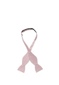 Vaaleanpunainen kangaspanssari, jossa on sileä rakenne ja terävät päät, varustettuna mustalla säädettävällä hihnalla kiinnittämistä varten.