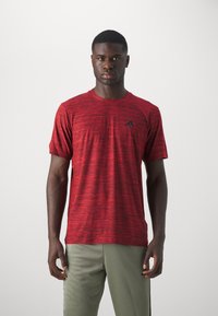 adidas Performance STRETCH - Sportska majica - better scarlet/black