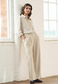 Next BLEND WIDE LEG - Auduma bikses - natural
