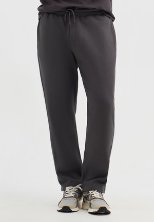 Terranova, PANTALONE GINNICO LUNGO TINTA UNITA - Pantaloni sportivi - canna di fucile