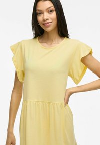 VILA VISUMMER MIDI - Robe en jersey - pale banana