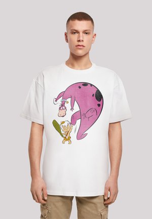 Hvit oversized t-skjorte med et rosa dinosaurmotiv og en karakter med en klubbe, trykt i sterke farger på framsiden. Korte ermer.