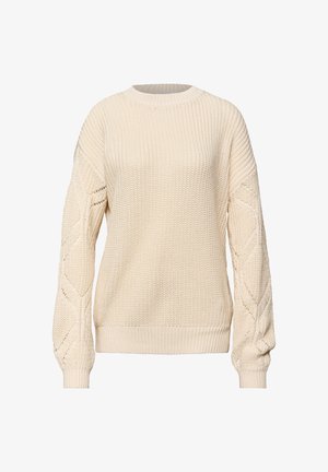 Crèmekleurige gebreide trui met een ronde hals, een gestructureerd lijfje en een kabelpatroon op de mouwen. Zachte, ietwat dikke stof.