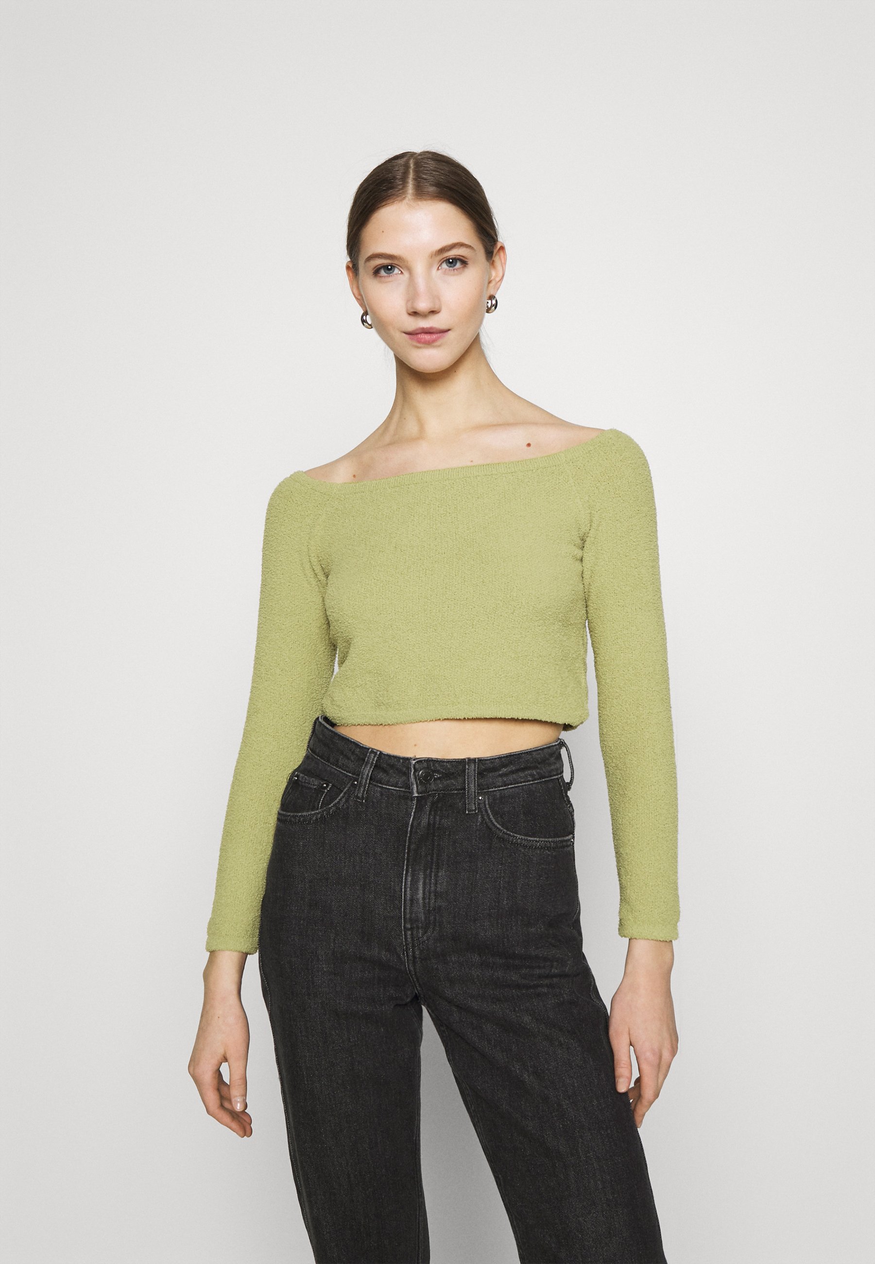 Damen FIA - Strickpullover Damen FIA - Strickpullover