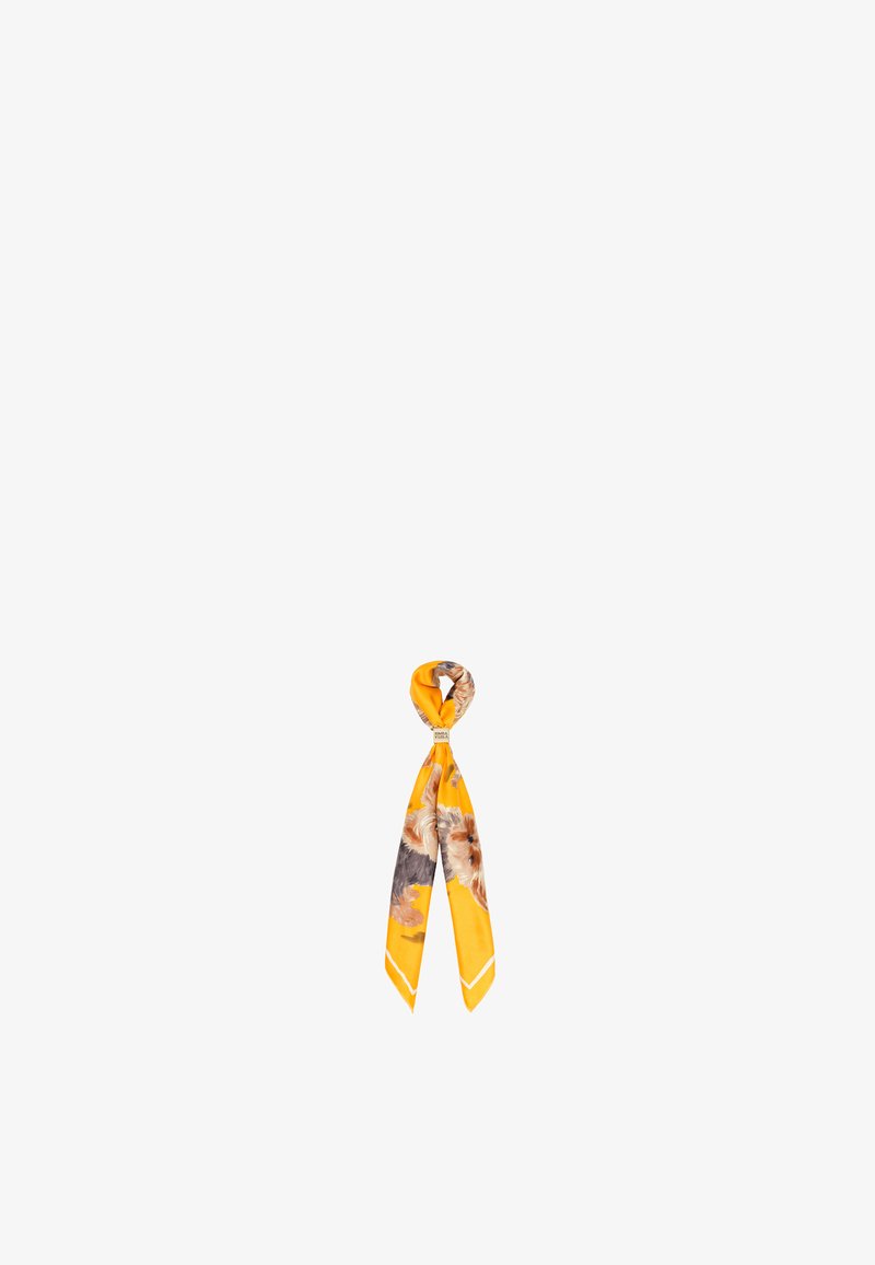 Écharpe en soie de couleur jaune vif avec un motif floral comprenant des accents brun clair et gris. Nouée en boucle en haut avec un détail métallique.