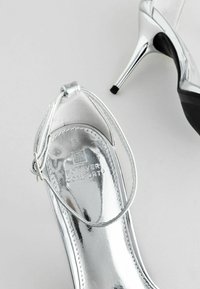 Next Sandale cu toc - silver