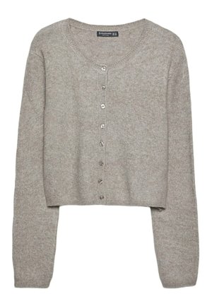Hellegrau verkürzter Cardigan aus weichem Strick mit langen Ärmeln, rundem Halsausschnitt und sechs metallischen Knöpfen auf der Vorderseite.
