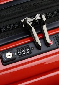 Delsey Paris SHADOW 5.0 4-ROLLEN KABINENTROLLEY 55 CM - Maleta de cabina - intensives rot