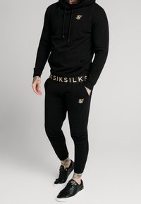 SIKSILK Jersey con capucha - black