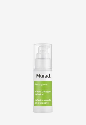 Genomskinlig plastpumpflaska med ett vitt lock och en grön etikett. Texten lyder "Murad Resurgence Rapid Collagen Infusion" med fet stil.