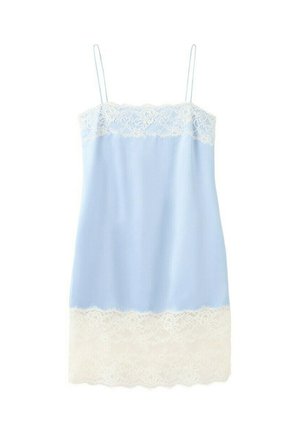 - Sukienka koktajlowa