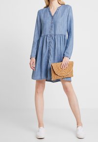 edc by Esprit Vestido informal - blue denim