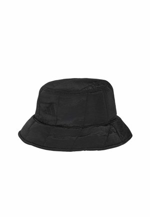 Sombrero tipo bucket negro acolchado con diseño sutil de paneles cosidos y pequeño logo en relieve en el lateral, tela suave con ala inclinada.