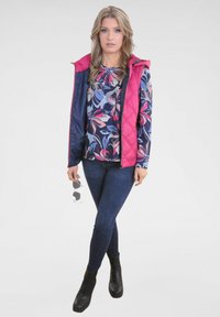 Navigazione Bodywarmer - pink