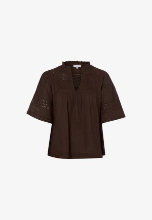 Bruine blouse met korte mouwen, kanten inzetstukken, geplooide details en een kleine gerimpelde kraag met V-hals.