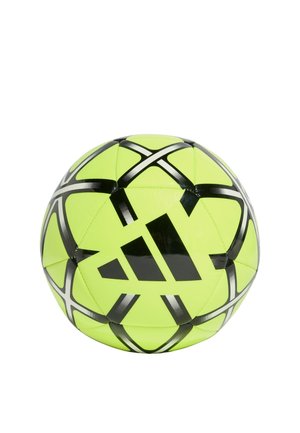 Balón de fútbol amarillo-verde brillante con patrones geométricos negros y un gran logo negro de Adidas centrado sobre un fondo blanco.