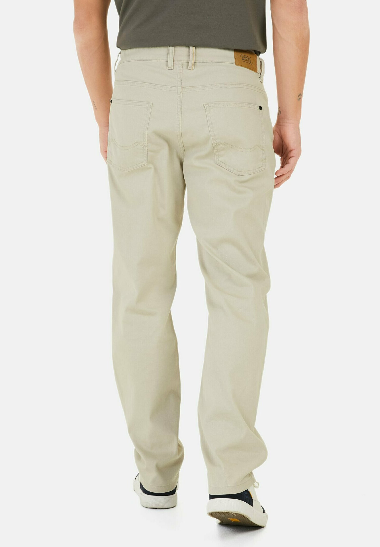 Camel Active Herren 5-Pocket-Jeans Relaxed Fit – Bequeme Denim-Jeans Im Klassischen Stil
