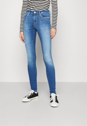 ONLSHAPE LIFE REG - Jeans Skinny Fit - light medium blue denim