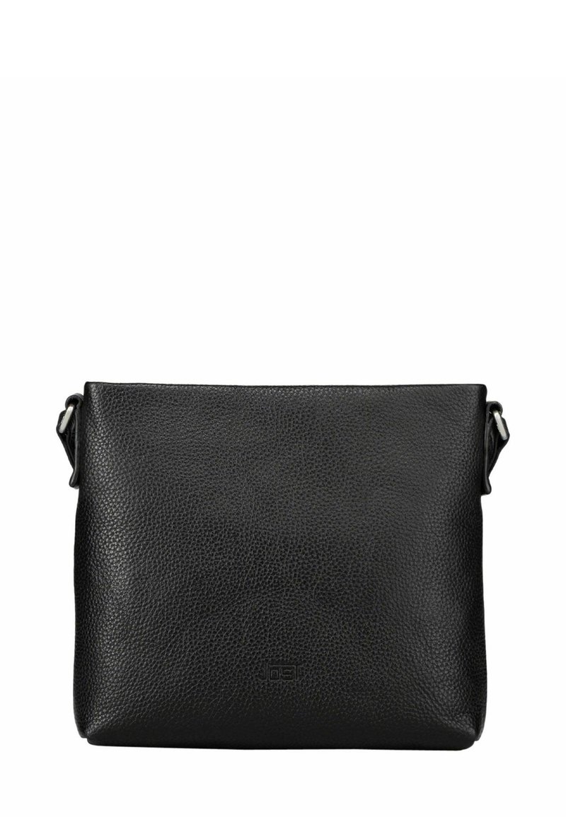 Sac en cuir noir à bandoulière avec surface texturée, forme rectangulaire, sangle réglable et logo embouti à l'avant.