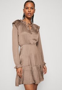 GAP SPLIT NECK MINI - Vardagsklänning - light brown