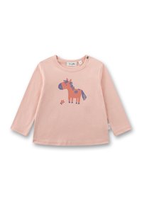 Helles rosa Langarmshirt für Kleinkinder mit einem lila und orangefarbigen Pferd und einer kleinen Blume, die auf der Vorderseite gedruckt sind.
