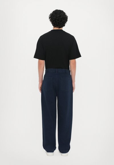 CLOSED BLOMBERG - Túlméretezett farmernadrág - dark blue