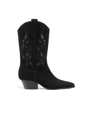 WITTCHEN - Kowbojki i obuwie motocyklowe