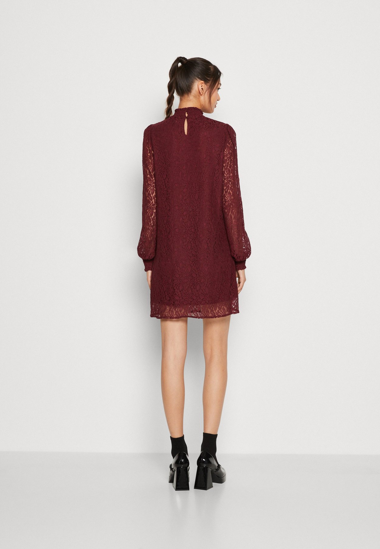 ONLARINA HIGH NECK DRESS